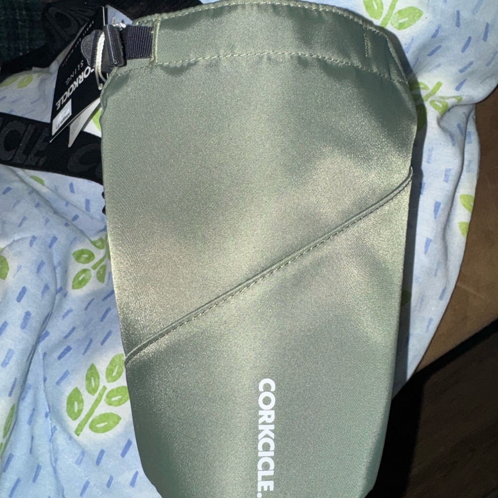 Corkcicle Olive Insulated Wine Carrier